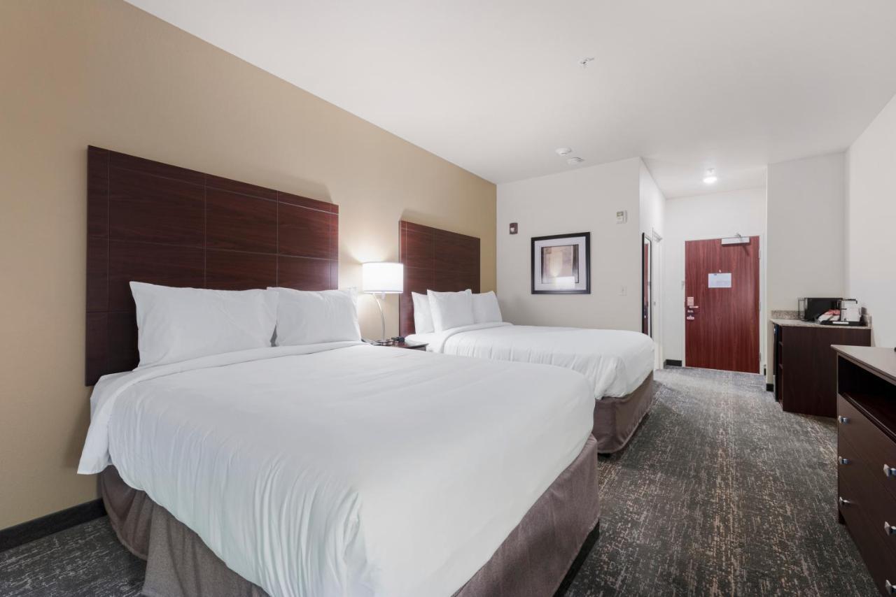 Cobblestone Hotel&Suites - Urbana Extérieur photo