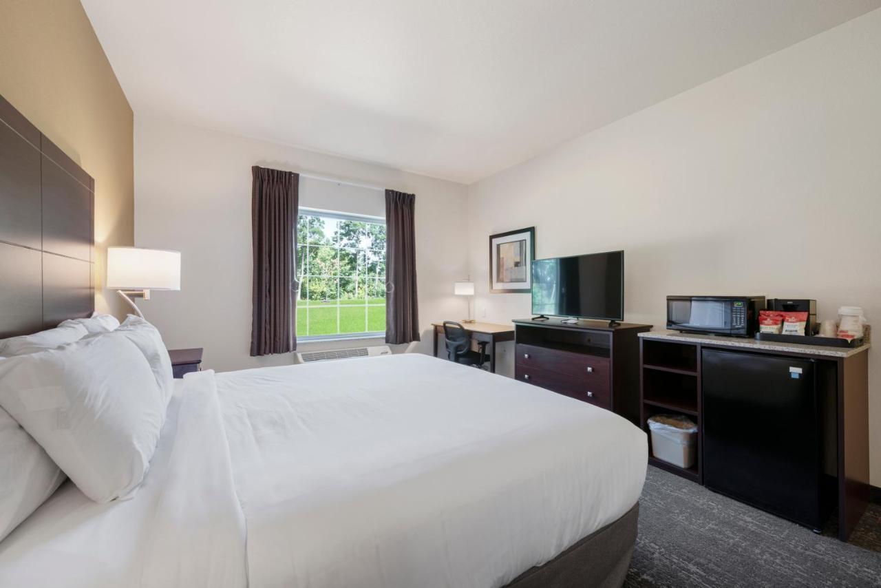 Cobblestone Hotel&Suites - Urbana Extérieur photo